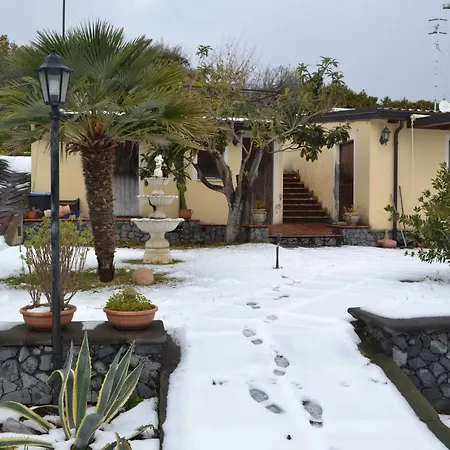 Pitt Holiday home Piedimonte Etneo